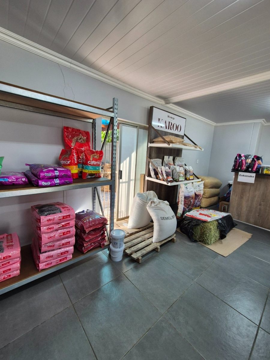 To Let commercial Property for Rent in Langenhovenpark Free State